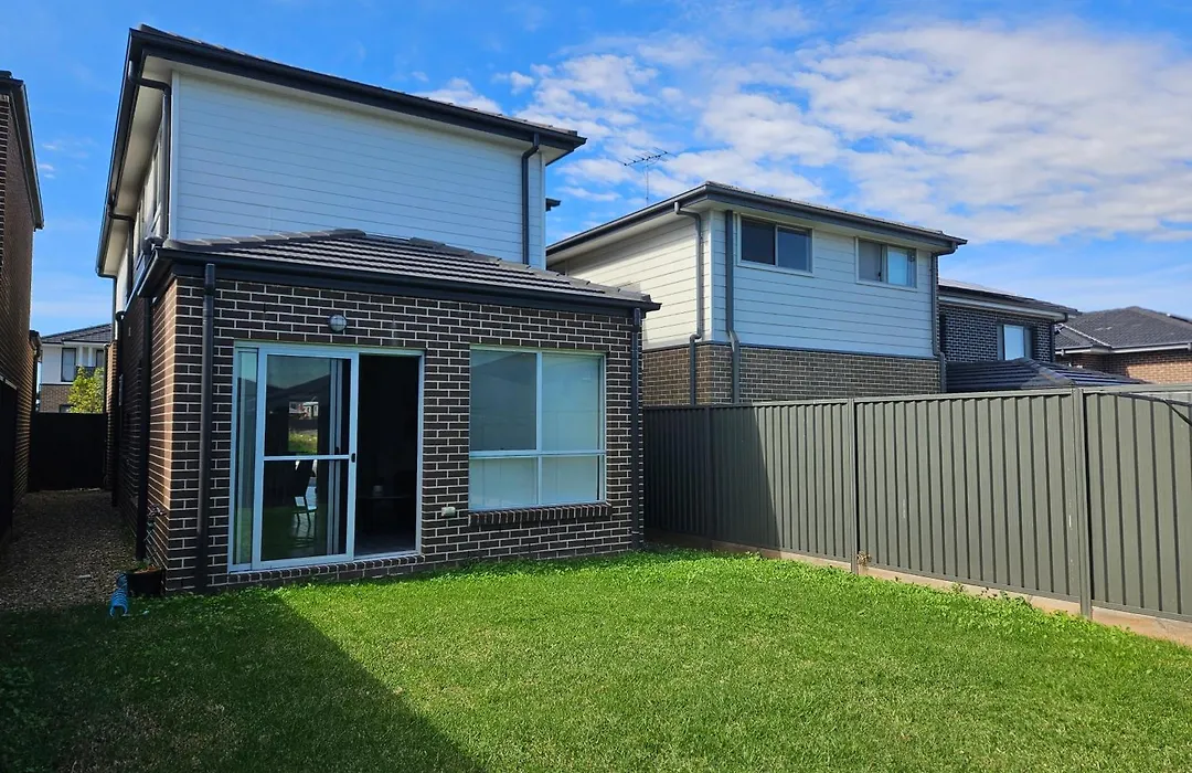 Bardia Quiet & Adorable Modern 5 Bedroom House-1